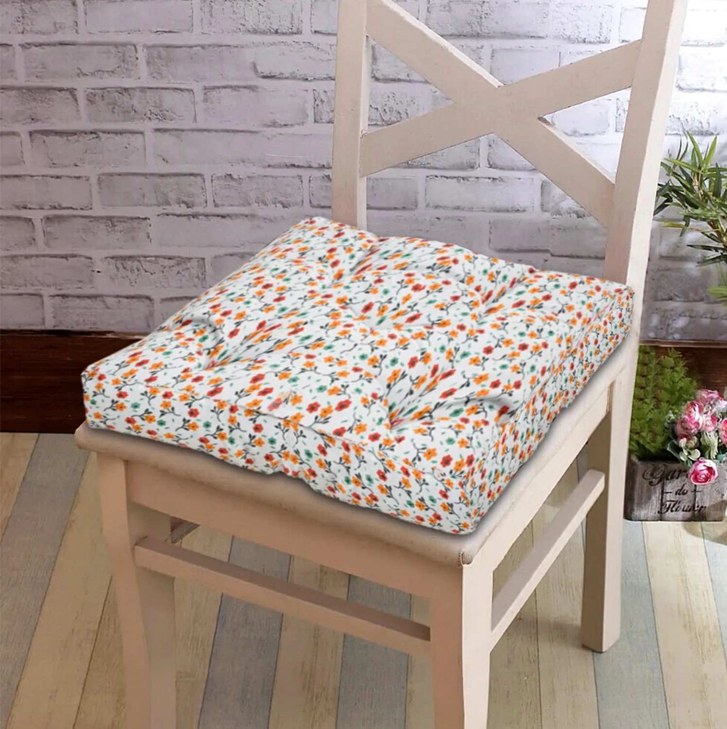 Kuber Industries Flower Printed Microfiber Durable, Comfortable & Soft Square Chair Pad/Cushion/Seat Pad, 18 * 18 Inch (White)